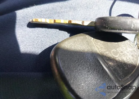 2010 Chevrolet Suburban 1500 Ls from USA, damaged, VIN 1GNUKHE38AR221668